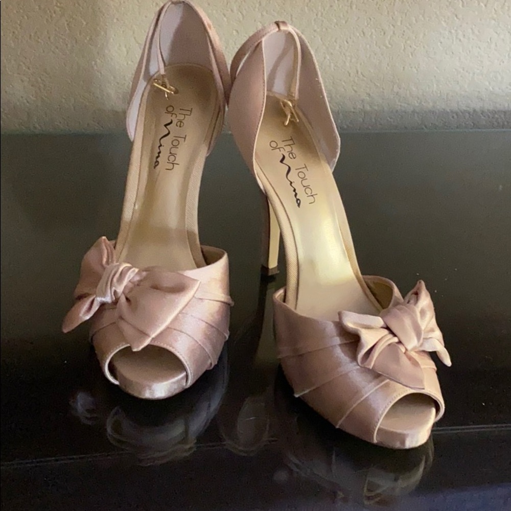 Gold satin evening heels